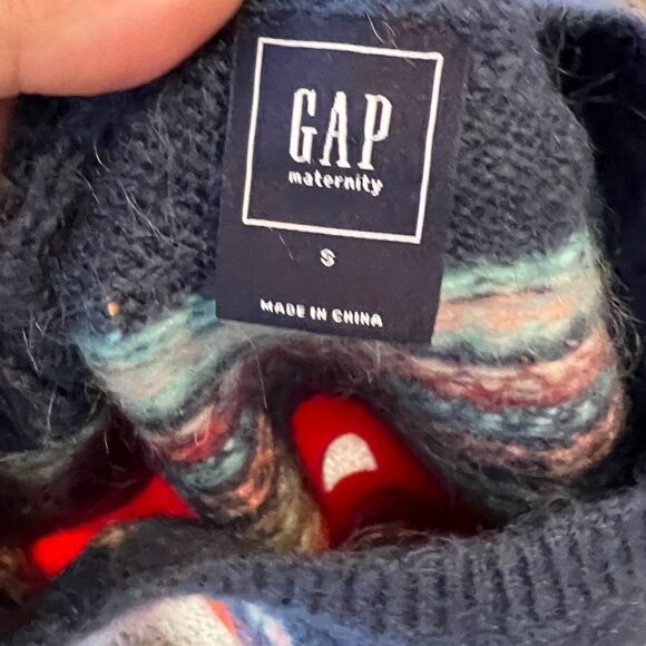 Gap Maternity Sweater - Picture 6 of 7